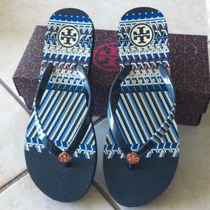 Tory Burch flip flop size 7